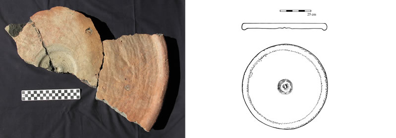 Figure 2 Section (right) and overhead view of the larger of the two potter's wheel disk-heads from Umm Mawagir.